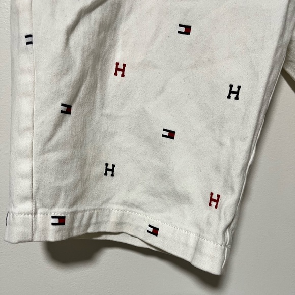 Tommy Hilfiger Men’s Embroidered Logo Shorts White Size 34 - Picture 5 of 10